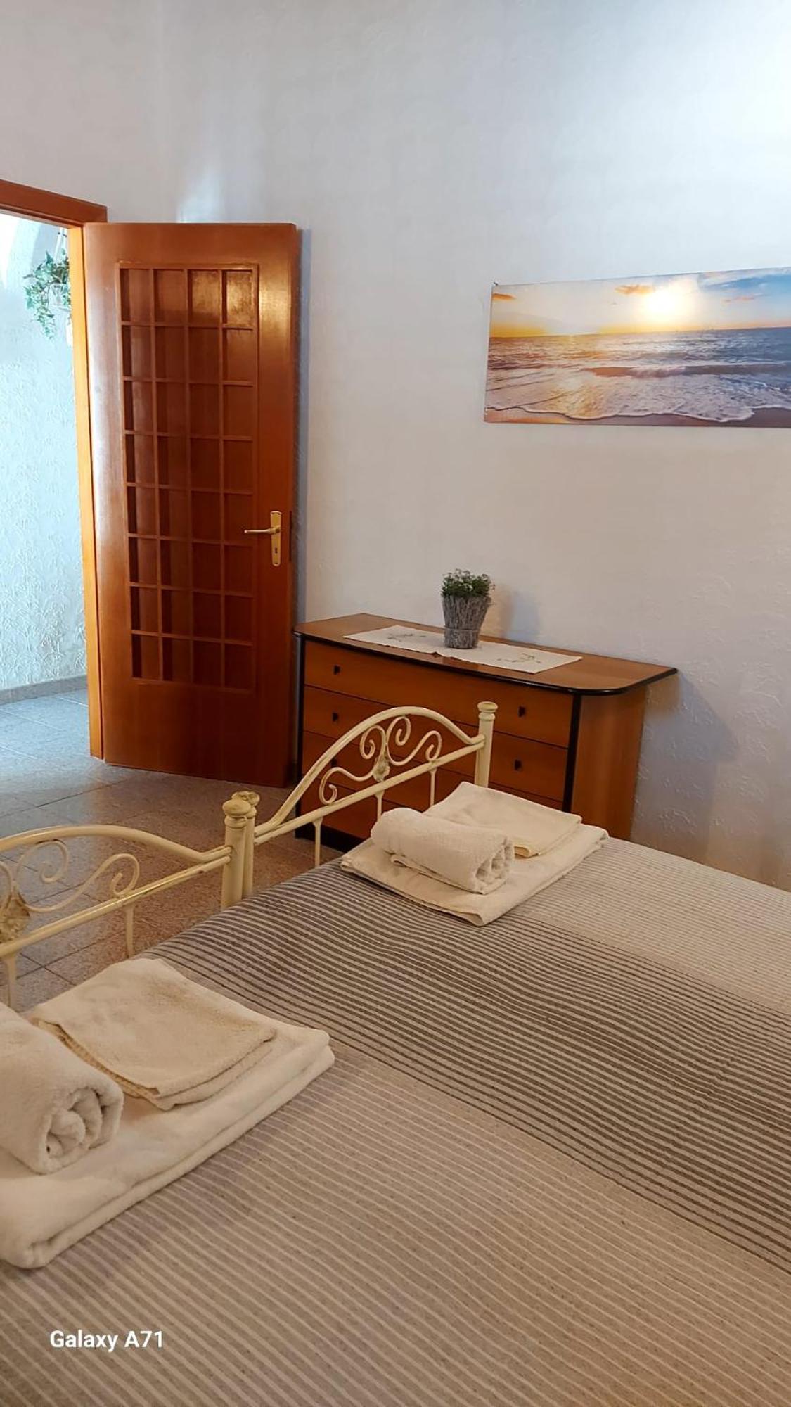 Casa Fronte Mare Puro Relax Villa Cava d'Aliga Luaran gambar
