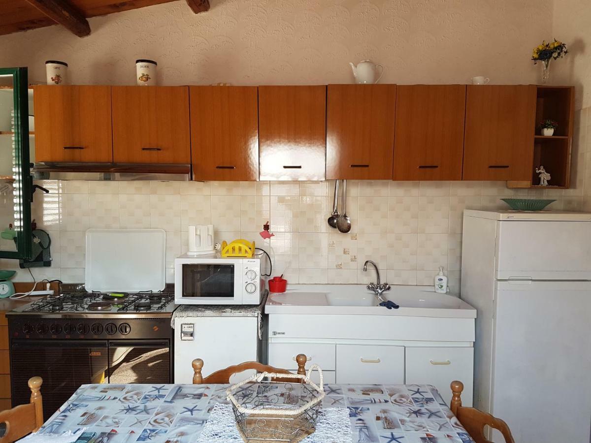 Casa Fronte Mare Puro Relax Villa Cava d'Aliga Luaran gambar